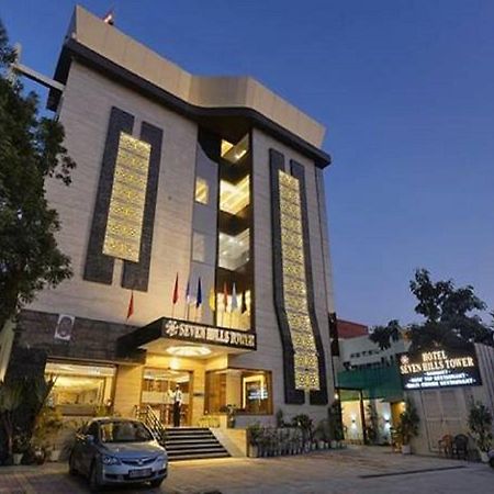 Hotel Seven Hills Tower Agra  Ngoại thất bức ảnh