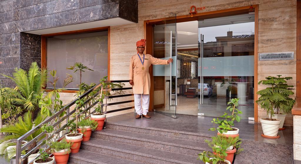 Hotel Seven Hills Tower Agra  Ngoại thất bức ảnh