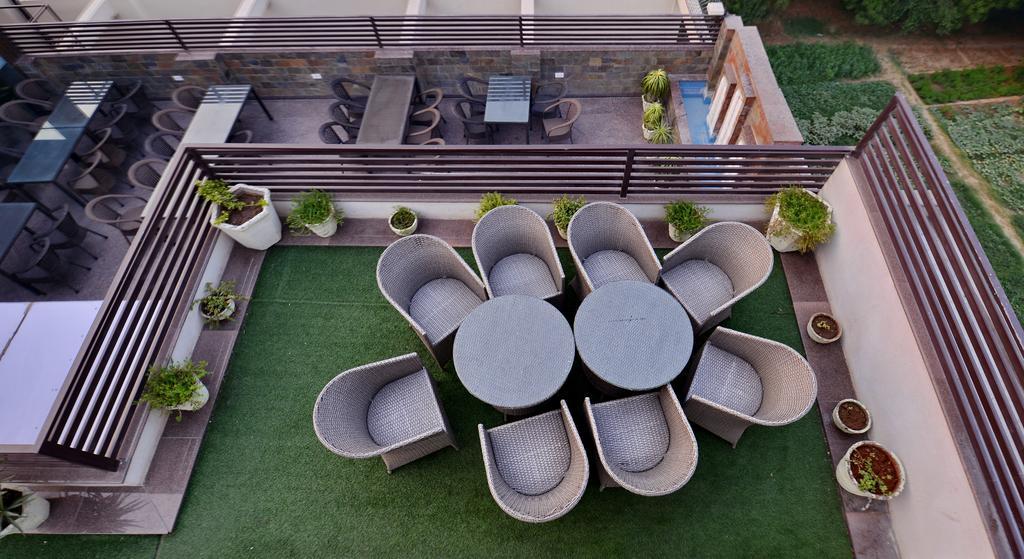 Hotel Seven Hills Tower Agra  Ngoại thất bức ảnh