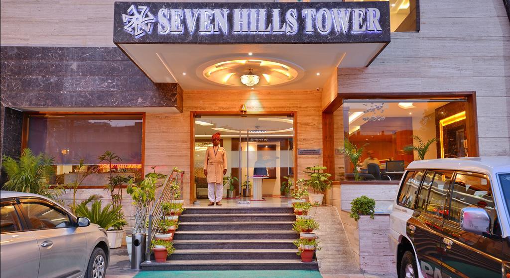Hotel Seven Hills Tower Agra  Ngoại thất bức ảnh
