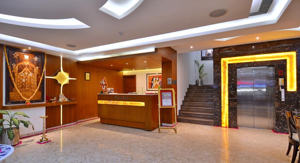 Hotel Seven Hills Tower Agra  Ngoại thất bức ảnh
