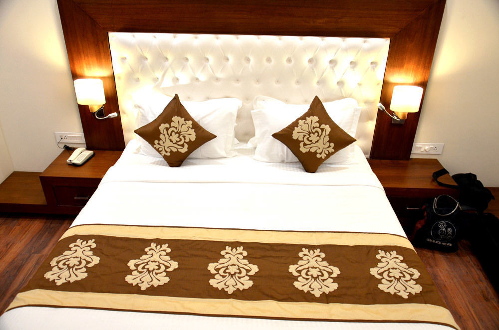 Hotel Seven Hills Tower Agra  Ngoại thất bức ảnh